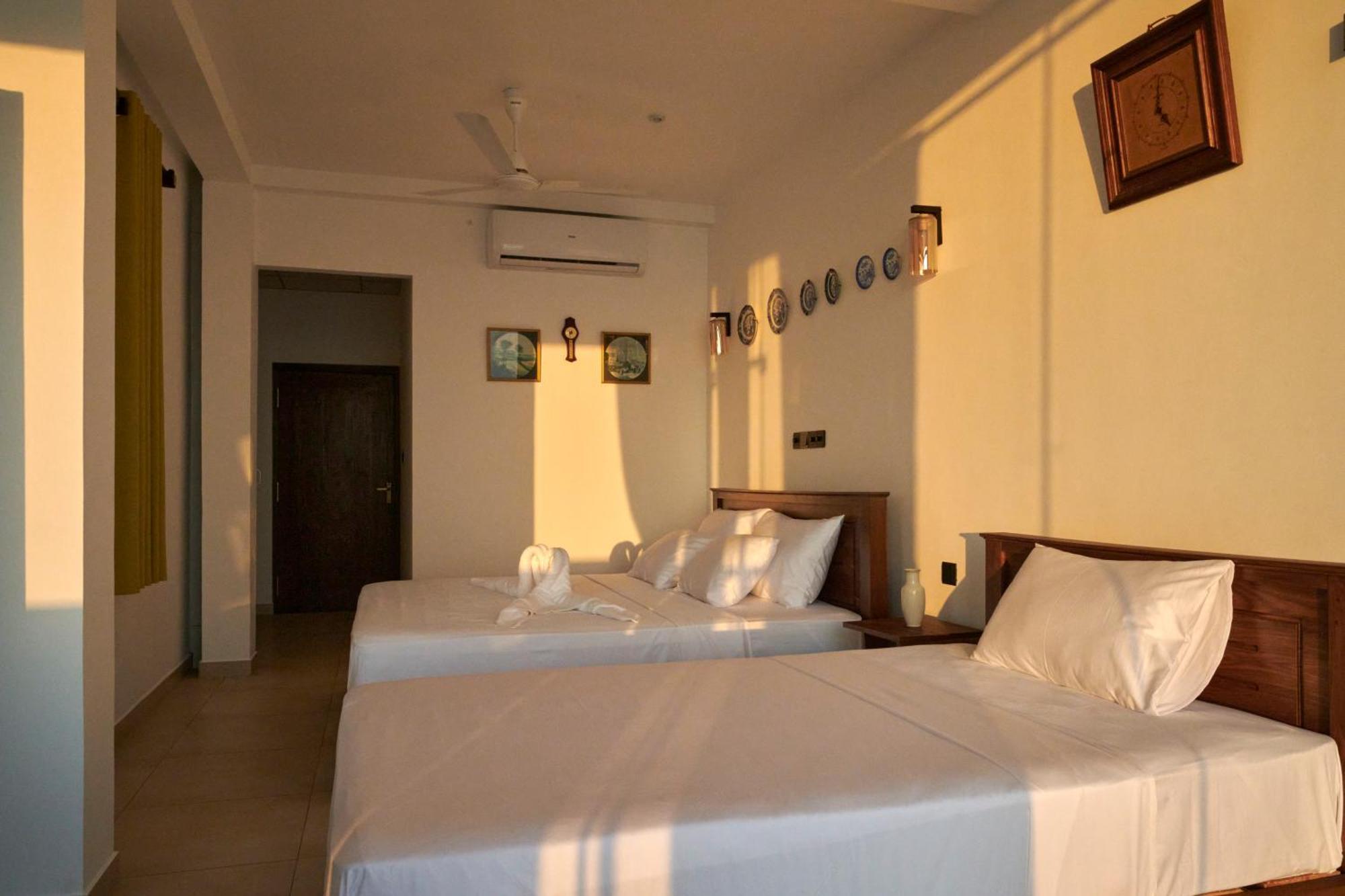Kings Bay Beach Resort Galle Εξωτερικό φωτογραφία