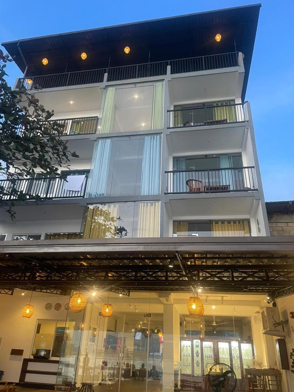 Kings Bay Beach Resort Galle Εξωτερικό φωτογραφία