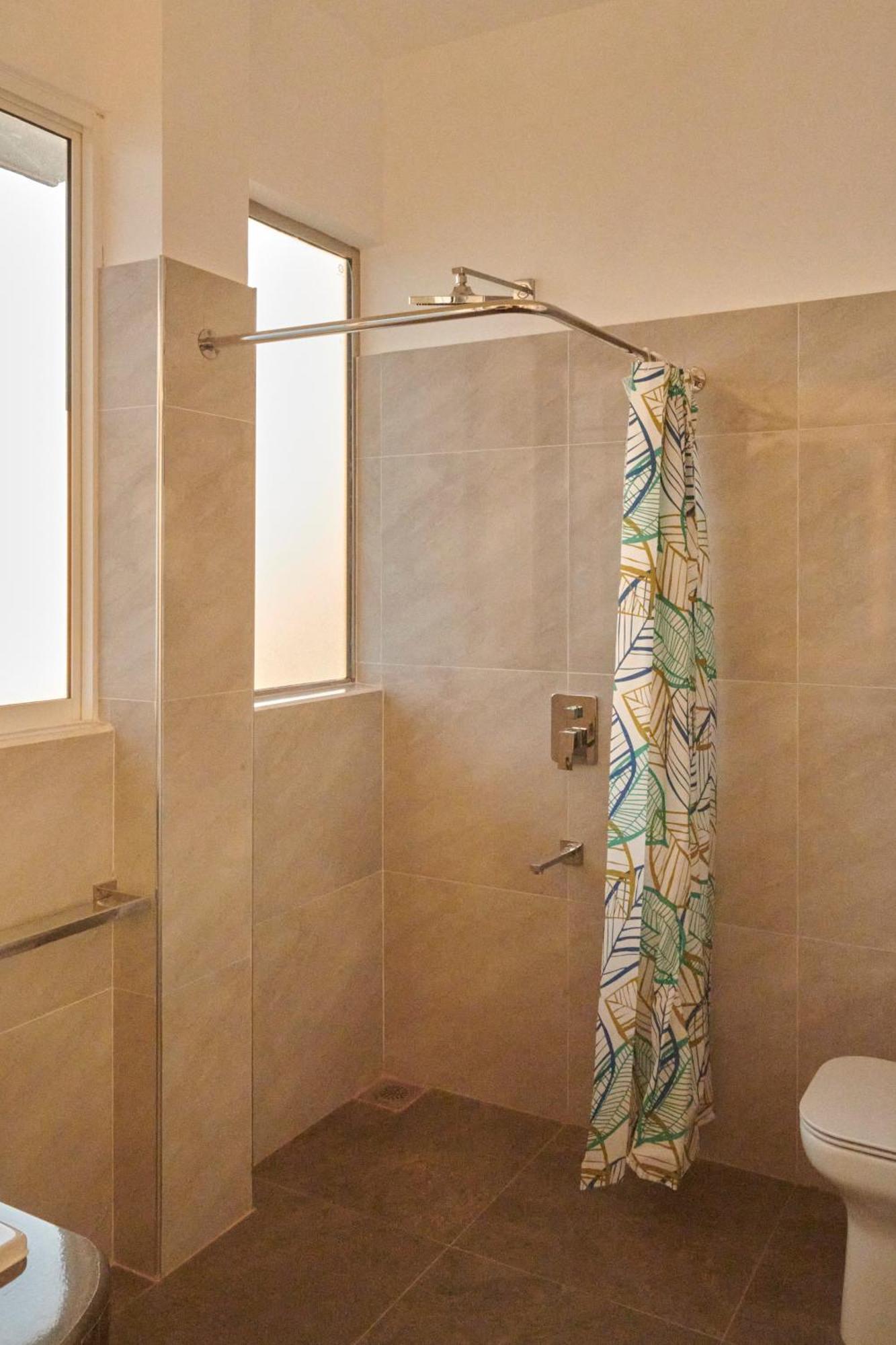 Kings Bay Beach Resort Galle Εξωτερικό φωτογραφία